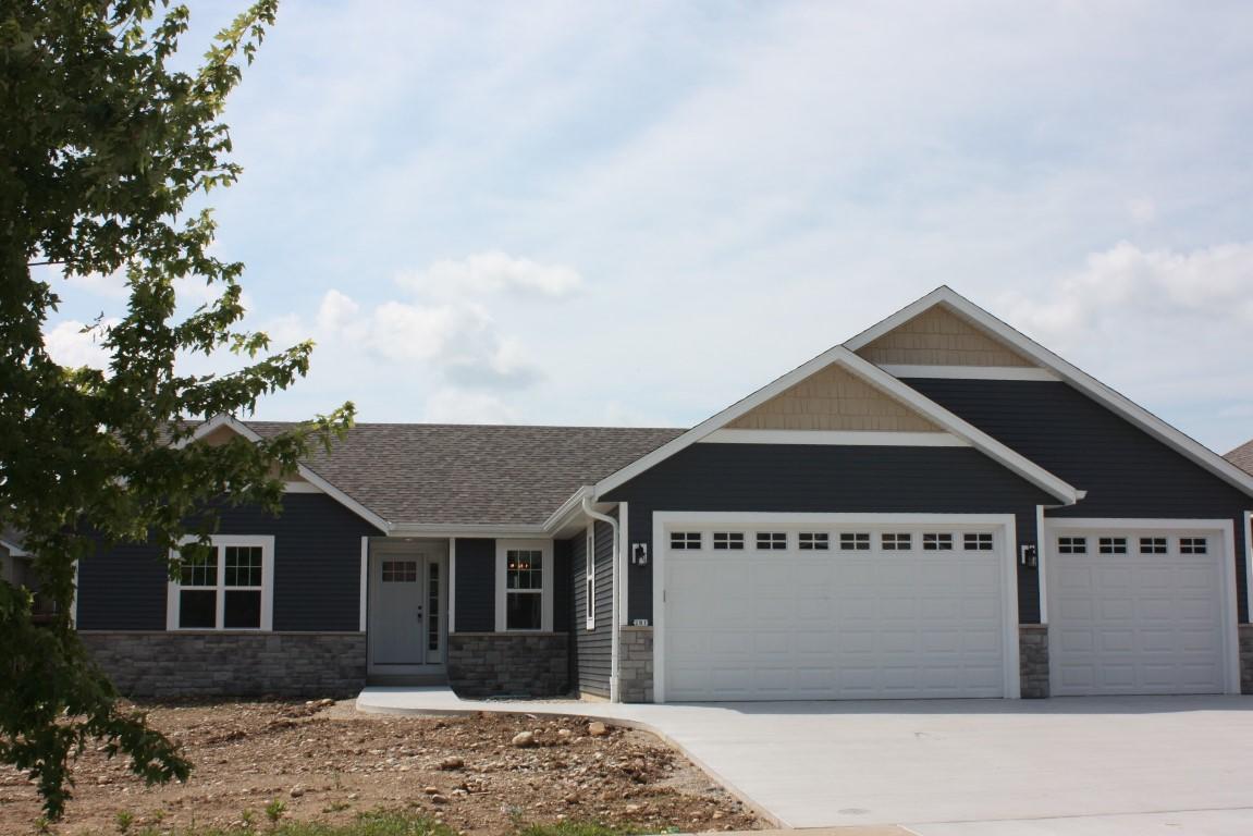 281 Silver Fox Dr., Kewaskum, WI 53040