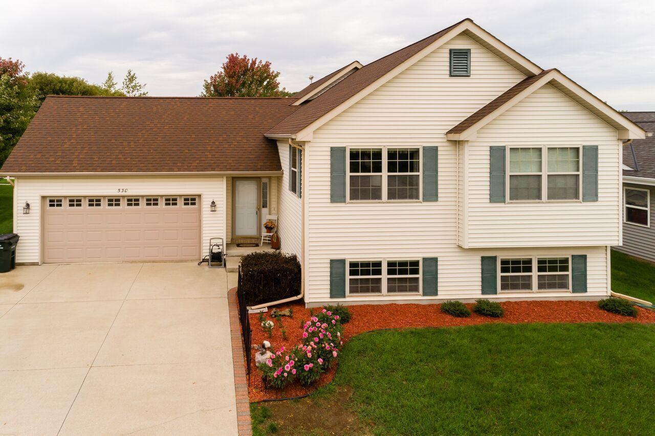 530 Hargrove St, West Bend, WI 53095
