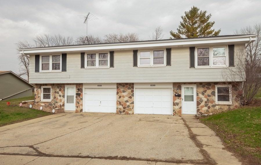 1419 Victoria Dr. #1421, Waukesha, WI 53189