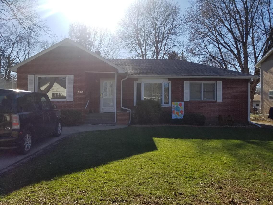 2032 29th St, La Crosse, WI 54601