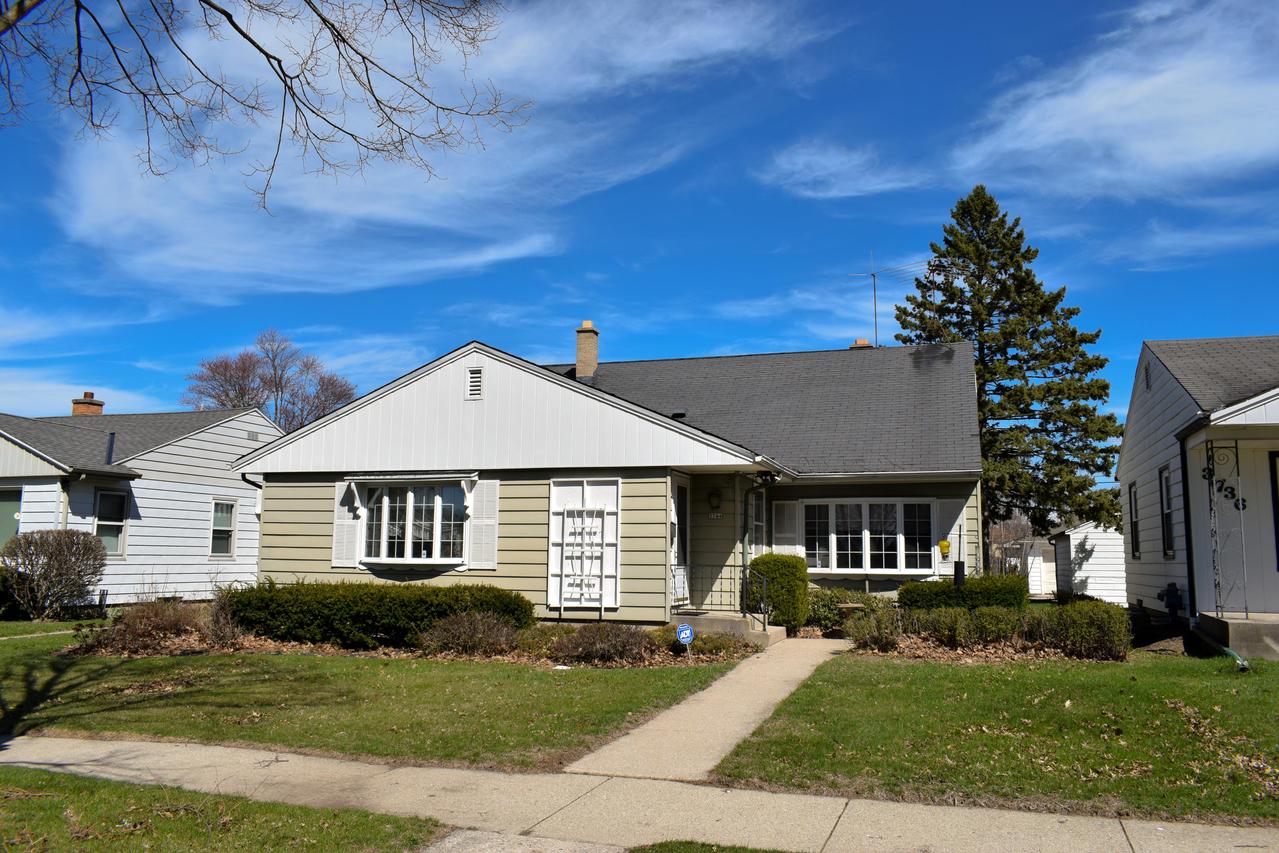 3744 N 78th St, Milwaukee, WI 53222