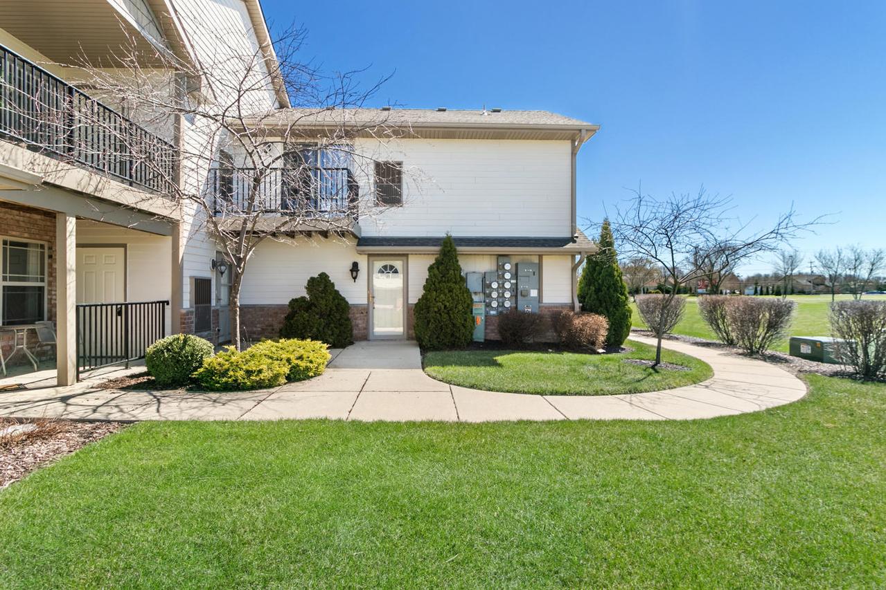 1519 24th Ave #27, Kenosha, WI 53140