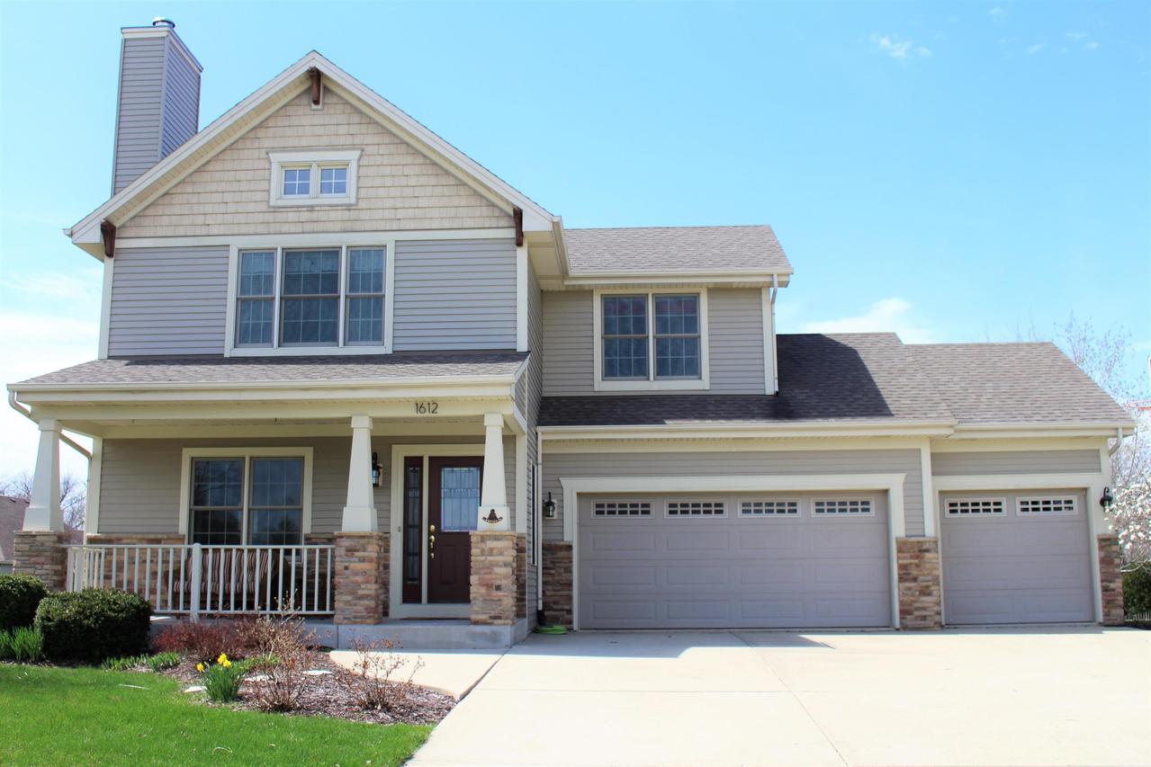 1612 Rolling Green, Mount Pleasant, WI 53406