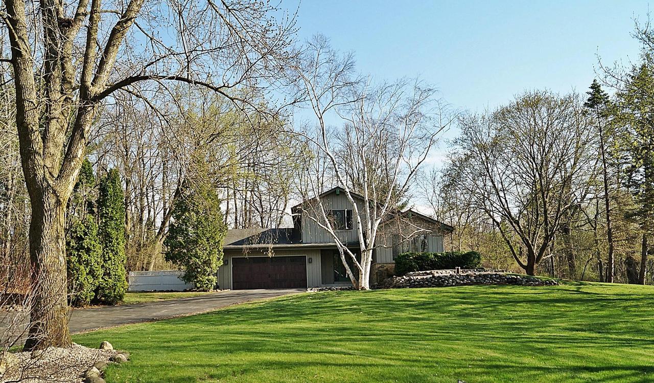S73W26385 Mt Rainier Dr., Vernon, WI 53189