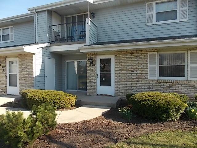 1021 Prairie Dr, Mount Pleasant, WI 53406