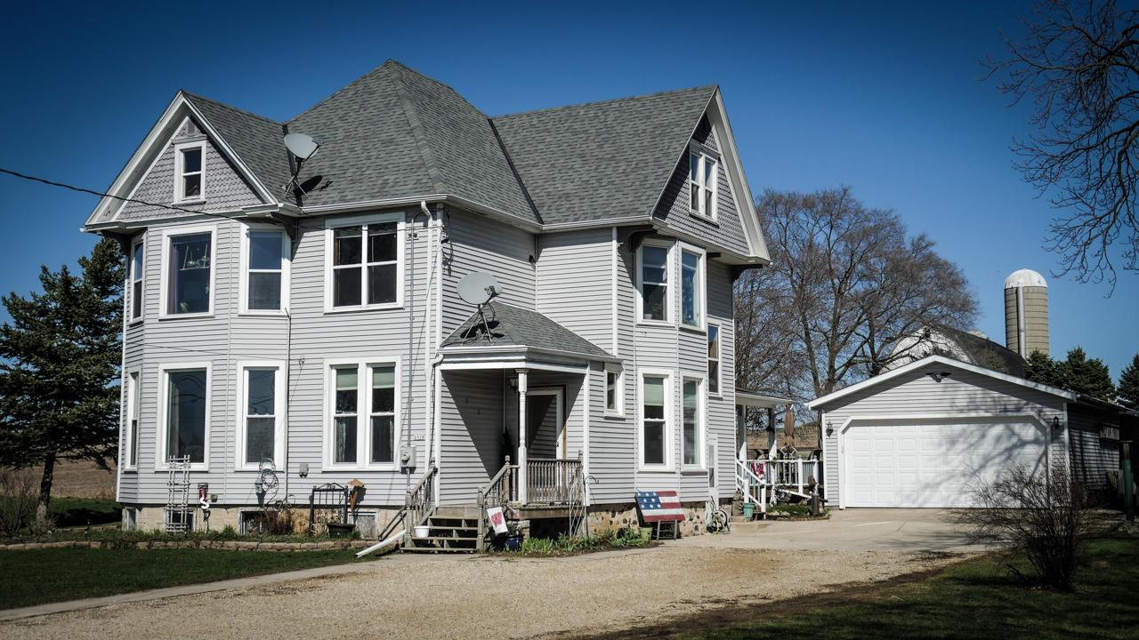 6928 County Hwy., Addison, WI 53090