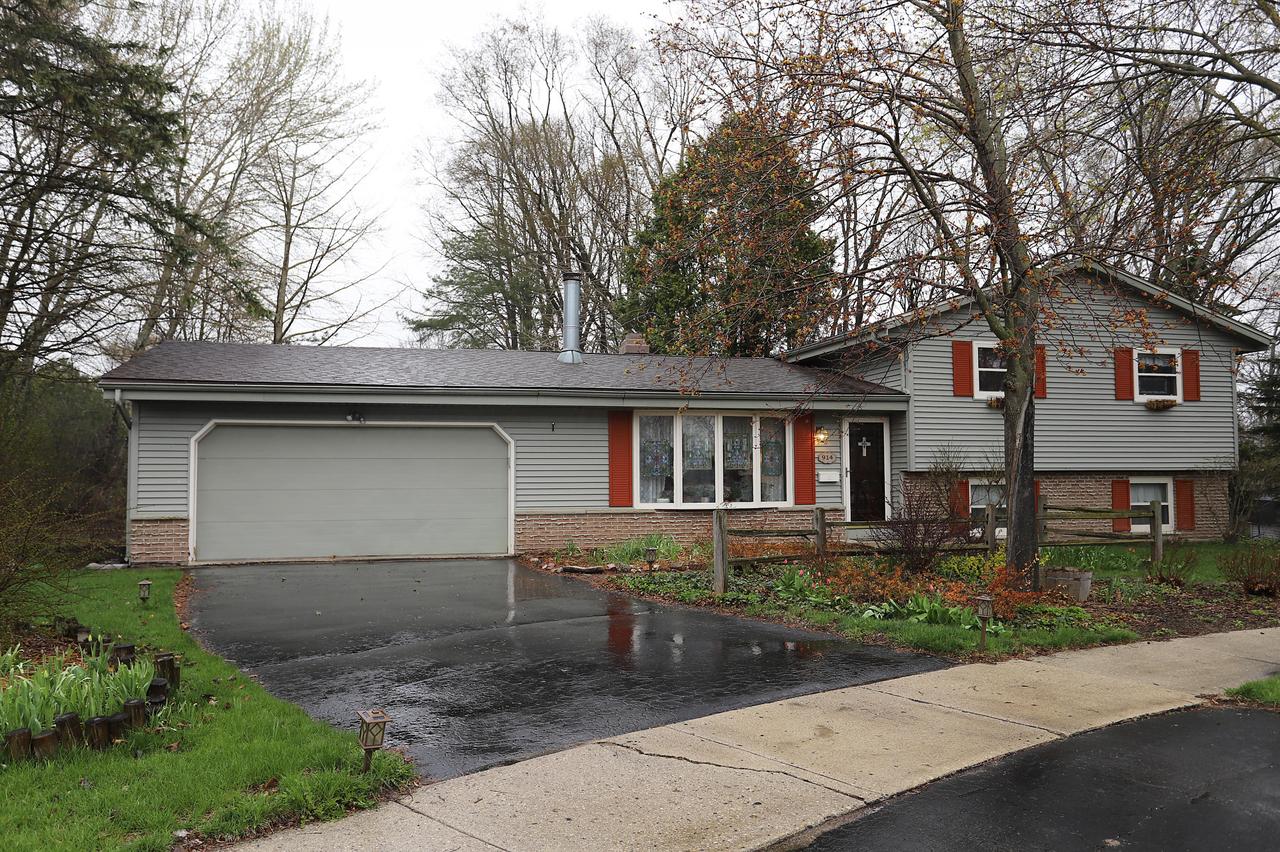 914 Sandy Acre Ct., West Bend, WI 53090