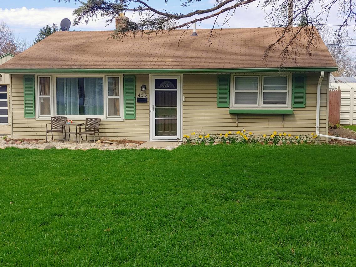 435 Cedar St., Mukwonago, WI 53149
