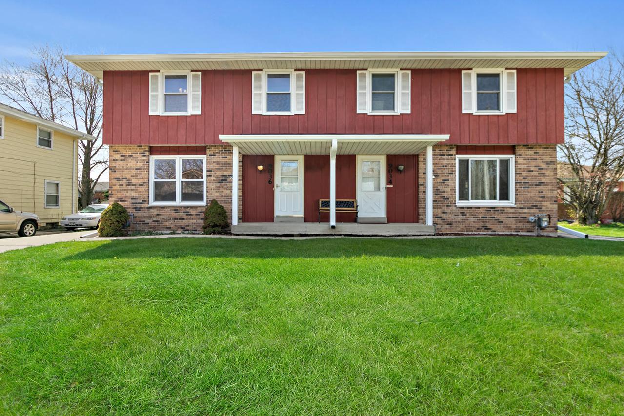 9036 16th Ave, Kenosha, WI 53143