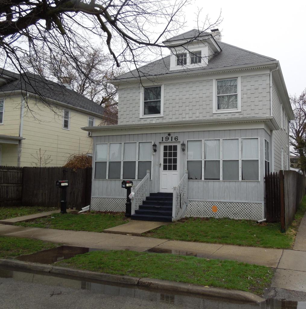 1916 Lasalle St., Racine, WI 53402