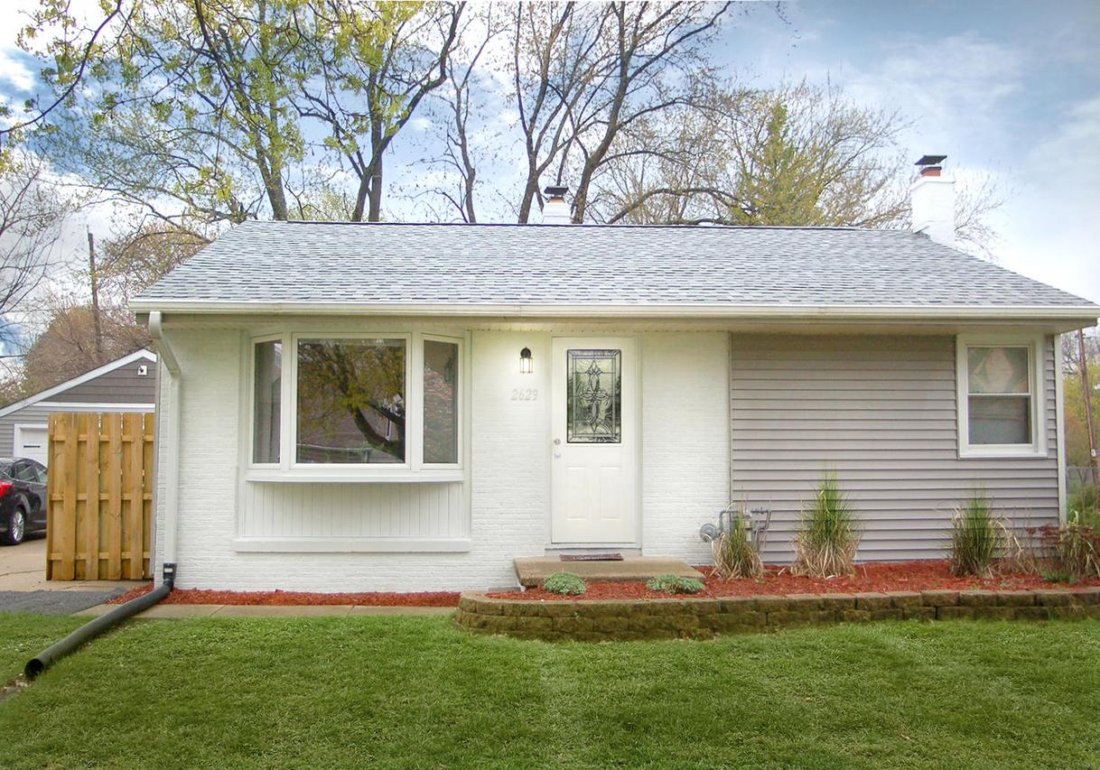 2629 S 85th St, West Allis, WI 53227