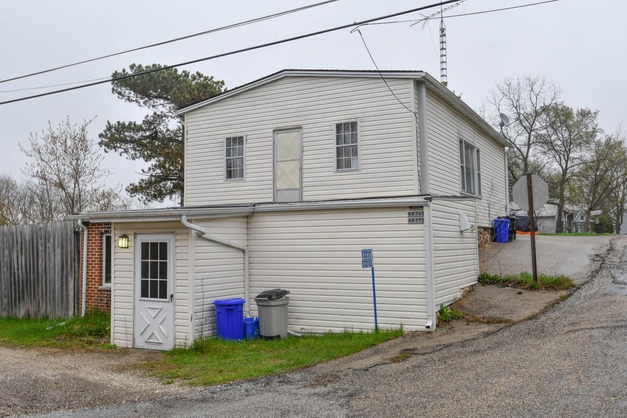 W379N8368 Mill St #W379N8370, Oconomowoc, WI 53066