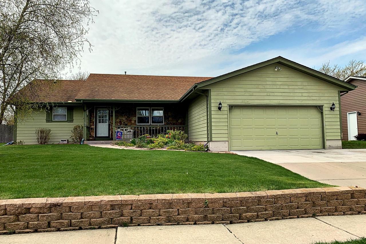 6912 62nd Ave, Kenosha, WI 53142
