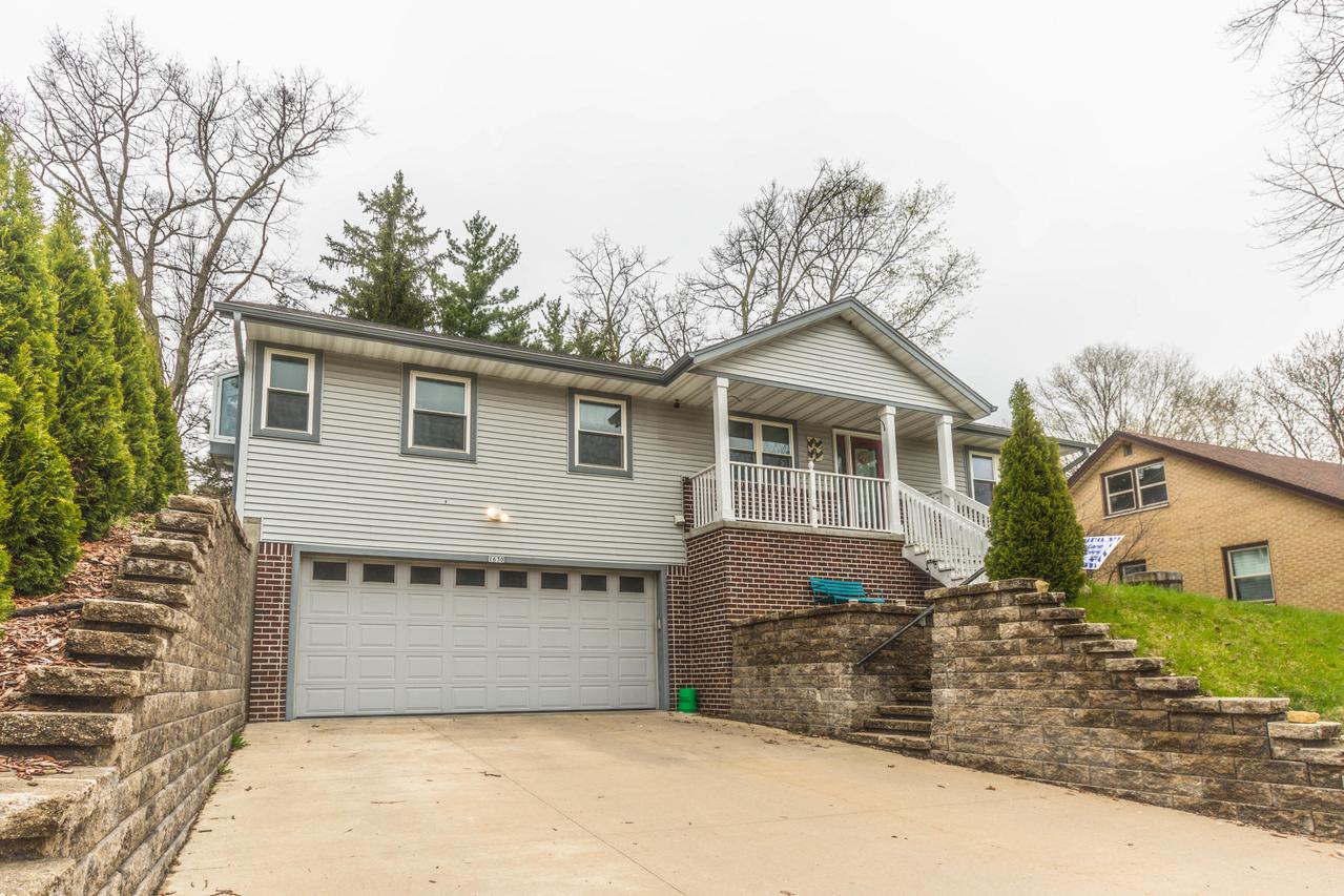 1630 Concord Ln, West Bend, WI 53095