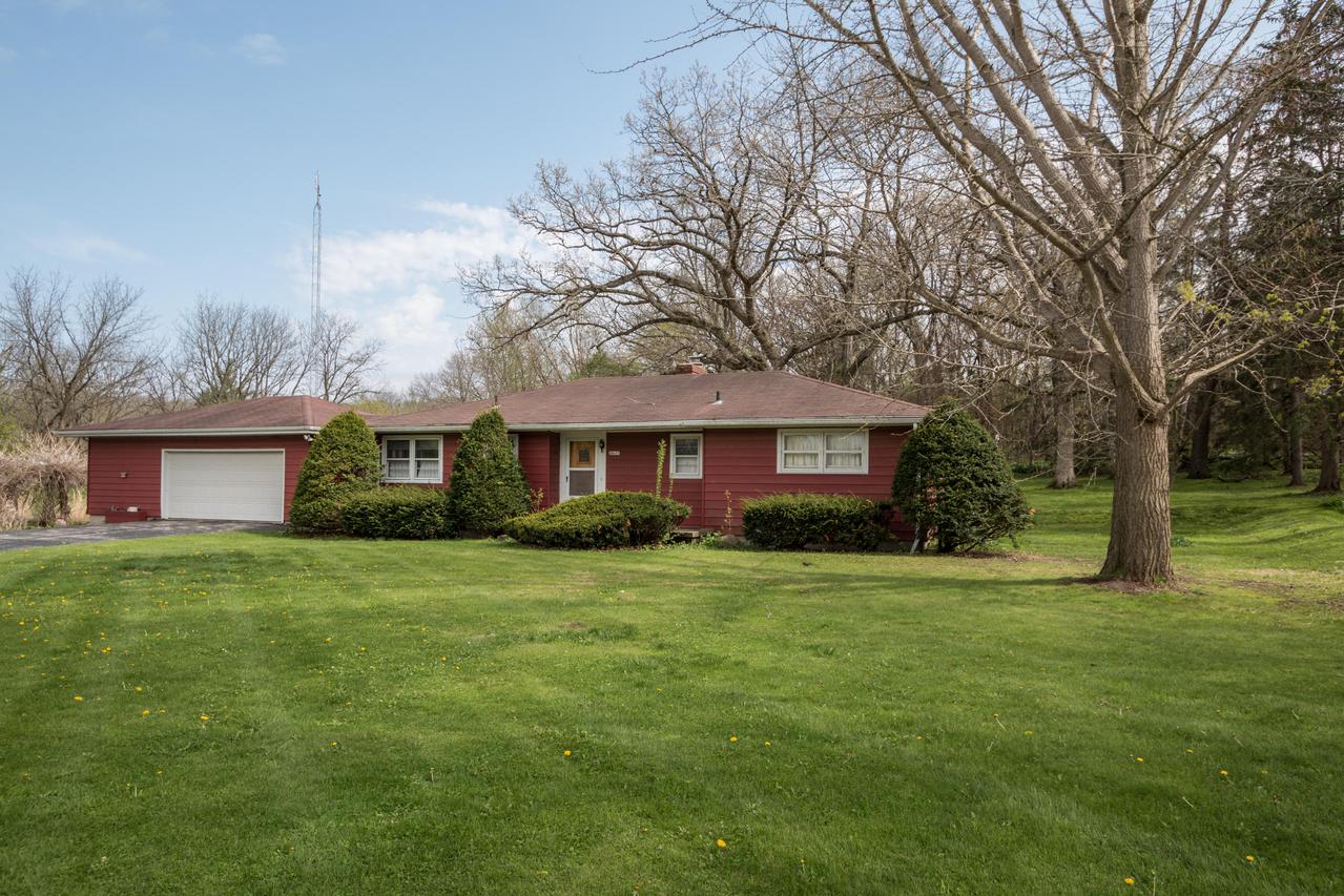 34605 Chestnut St., Burlington, WI 53105