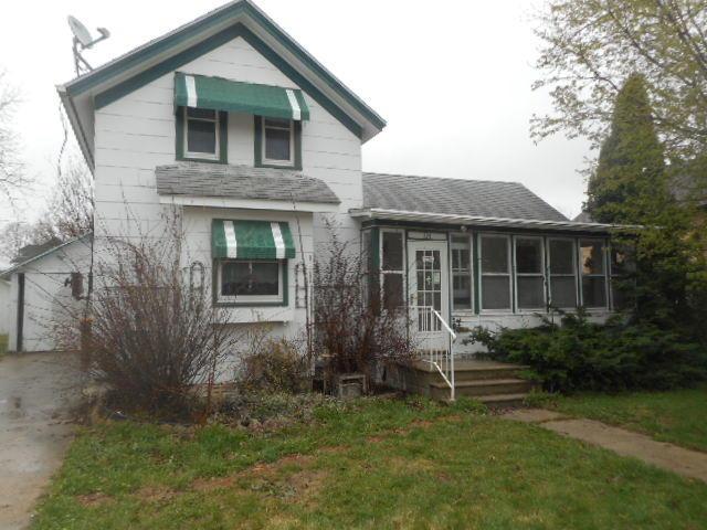 134 Fair St, Juneau, WI 53039