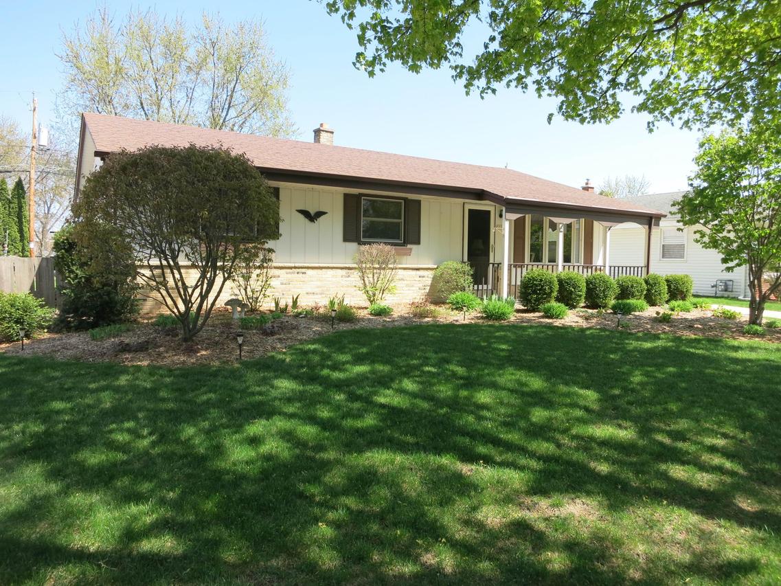 3325 S Kennedy Dr., Sturtevant, WI 53177