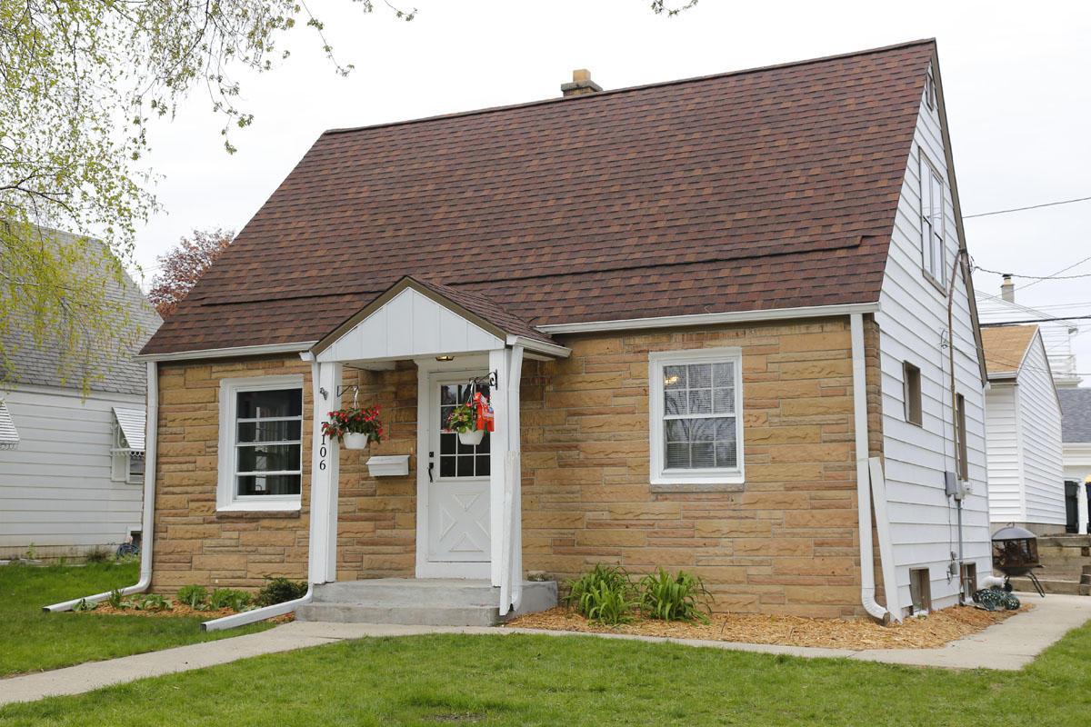 7106 W Dreyer Pl, West Allis, WI 53219