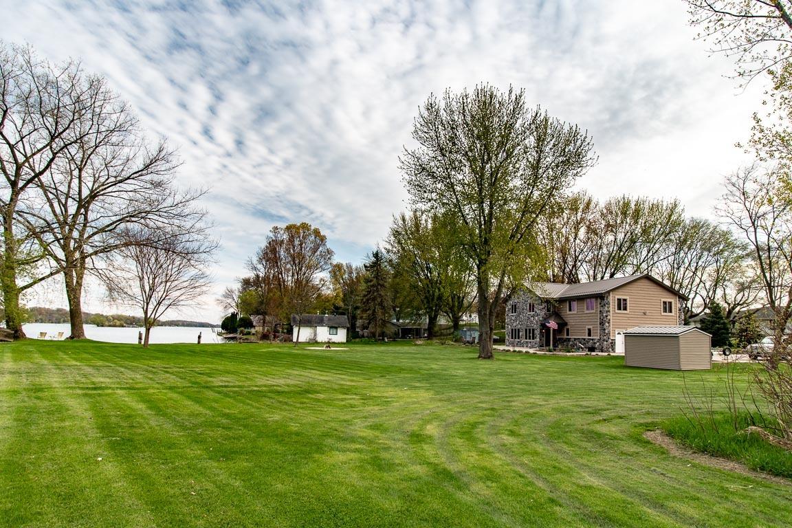 N5270 Wildcat Rd, Hubbard, WI 53035