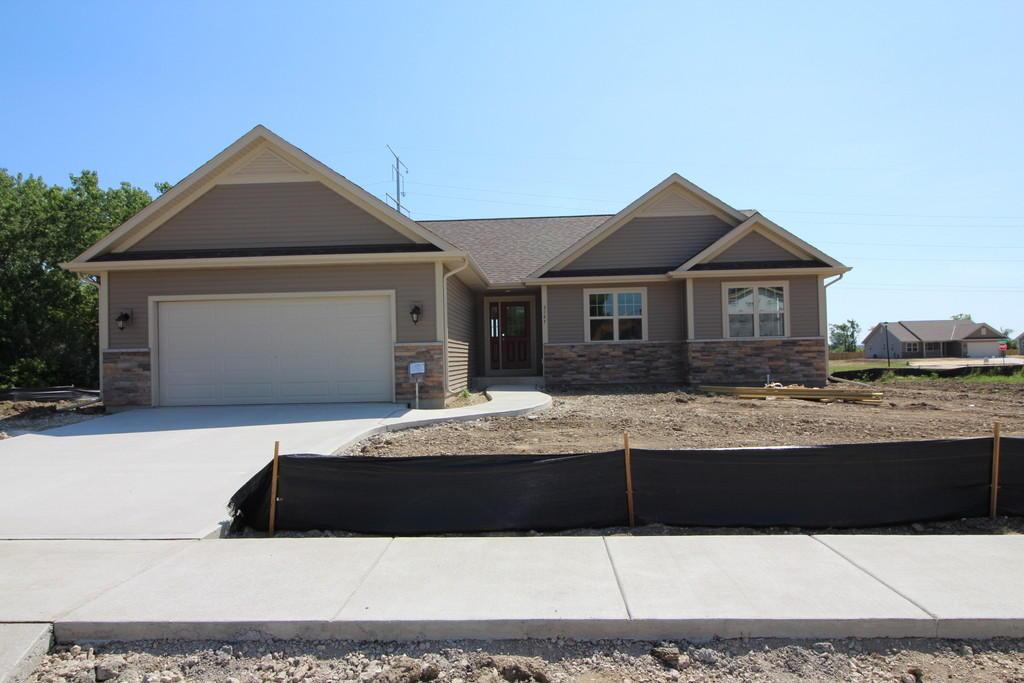 3147 Karnopp Ct, Sturtevant, WI 53177