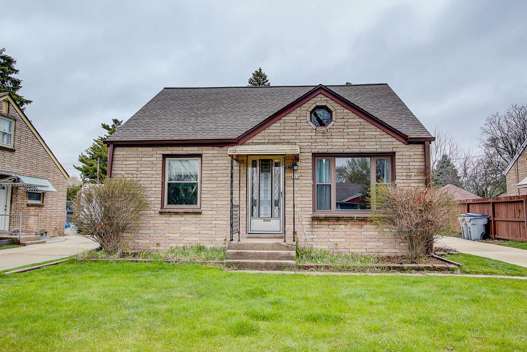 344 W Allerton Ave, Milwaukee, WI 53207