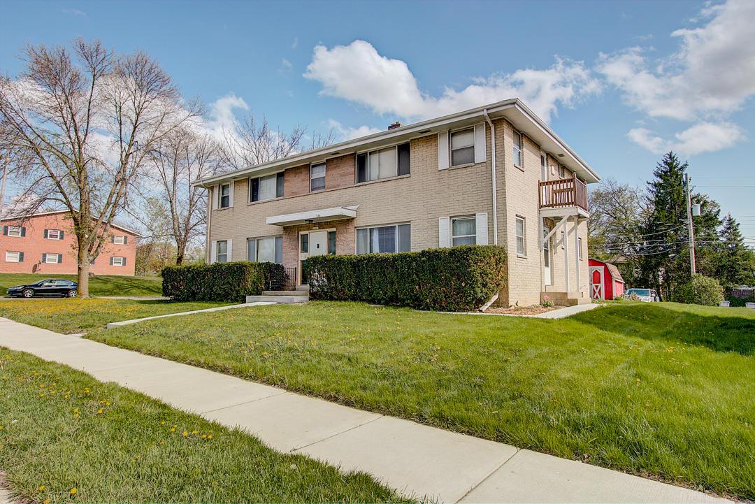 11001 W Hampton Ave, Milwaukee, WI 53225