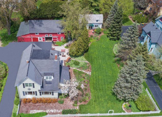 N50W7312 Western Rd, Cedarburg, WI 53012