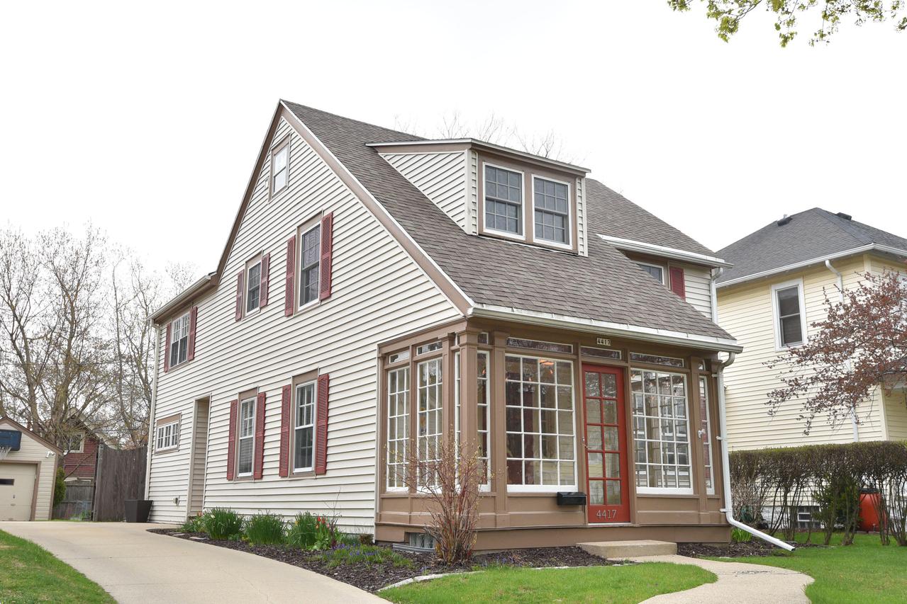 4417 N Murray Ave, Shorewood, WI 53211