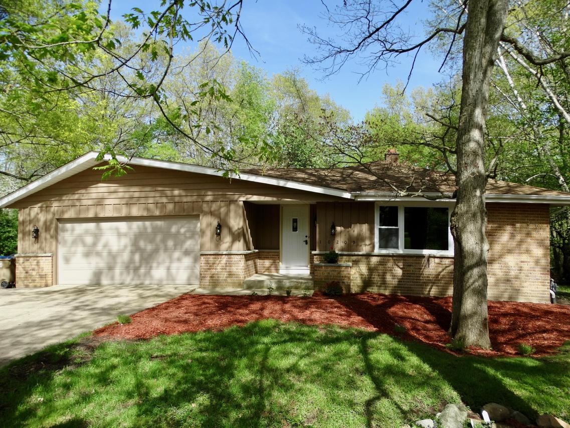 10209 32nd, Pleasant Prairie, WI 53158