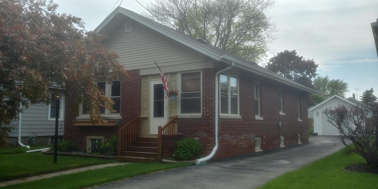 7416 27th Ave, Kenosha, WI 53143
