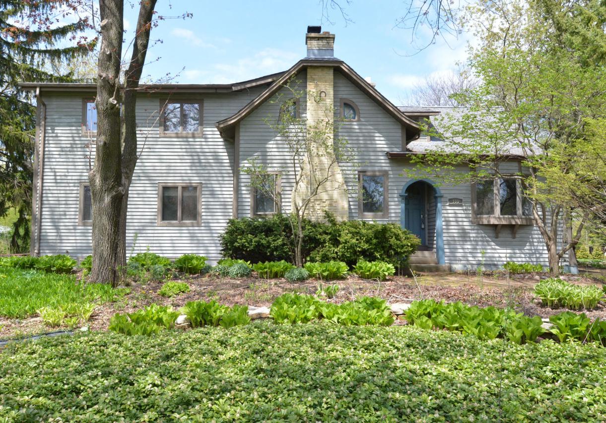 100 E Bradley Rd, Fox Point, WI 53217