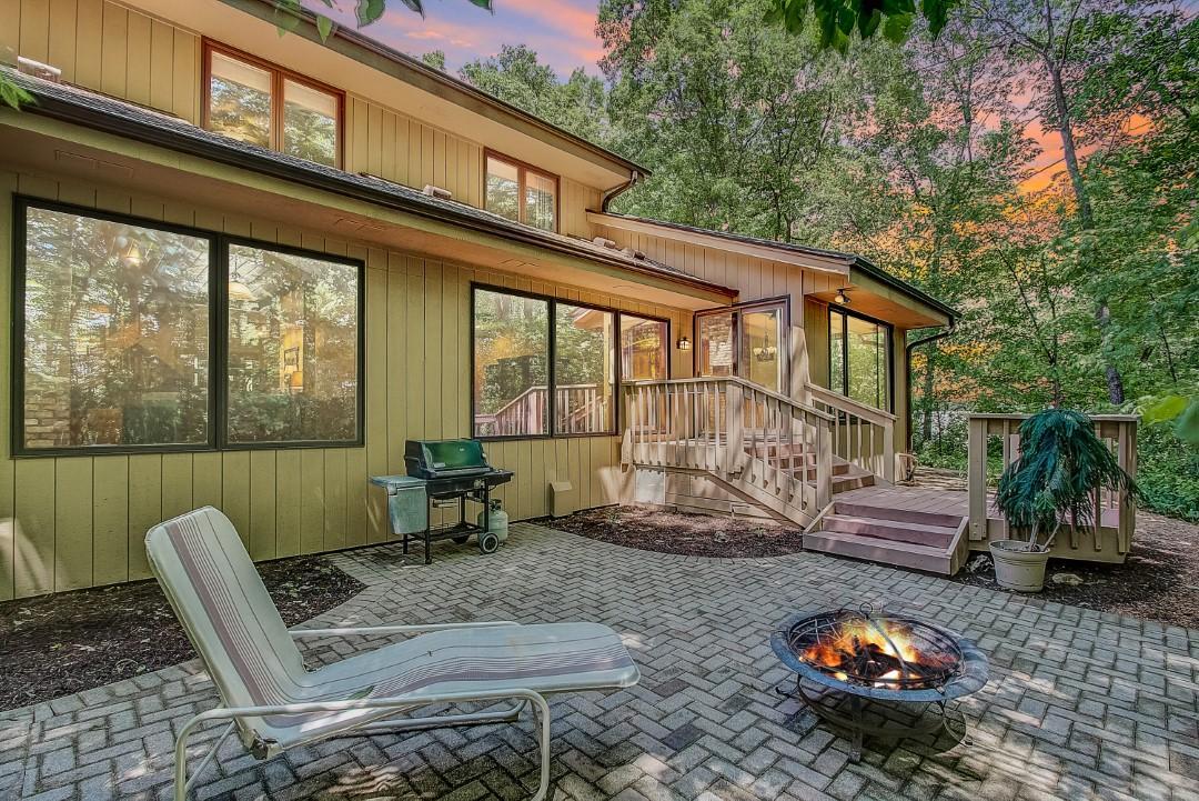 12705 W Bobwood Rd., New Berlin, WI 53151