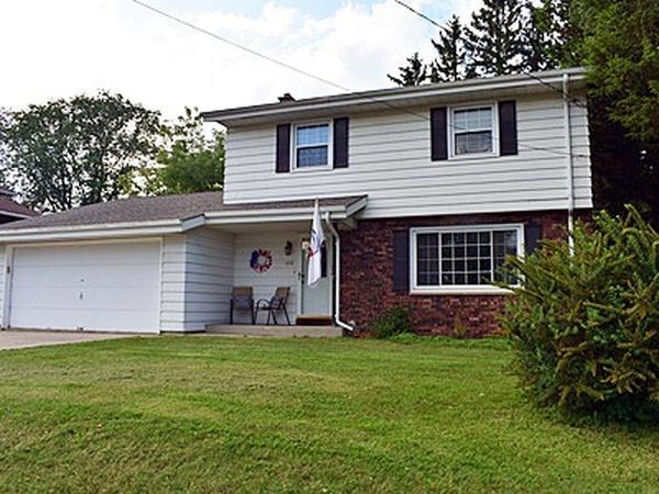 810 Fredonia Ave., Fredonia, WI 53021