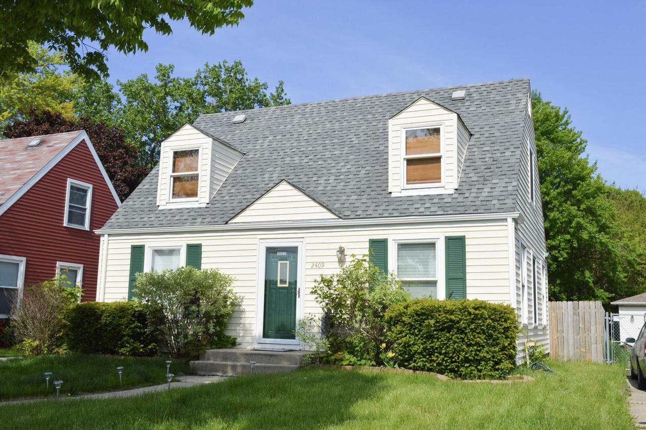 2409 Blaine Ave, Racine, WI 53405