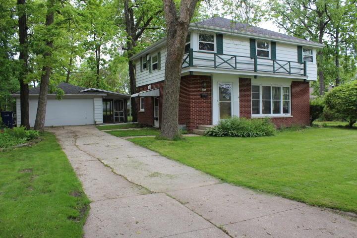 3581 S Massachusetts Ave, Milwaukee, WI 53220