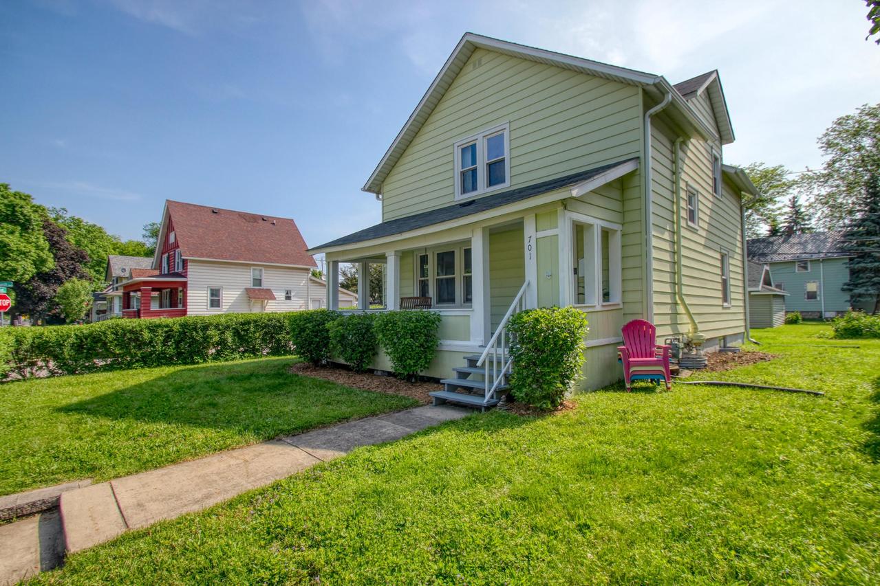701 S Grand Ave., Waukesha, WI 53186