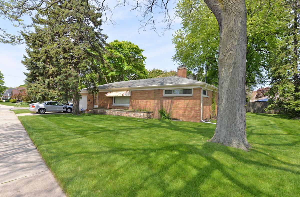 514 Romayne Ave., Racine, WI 53402