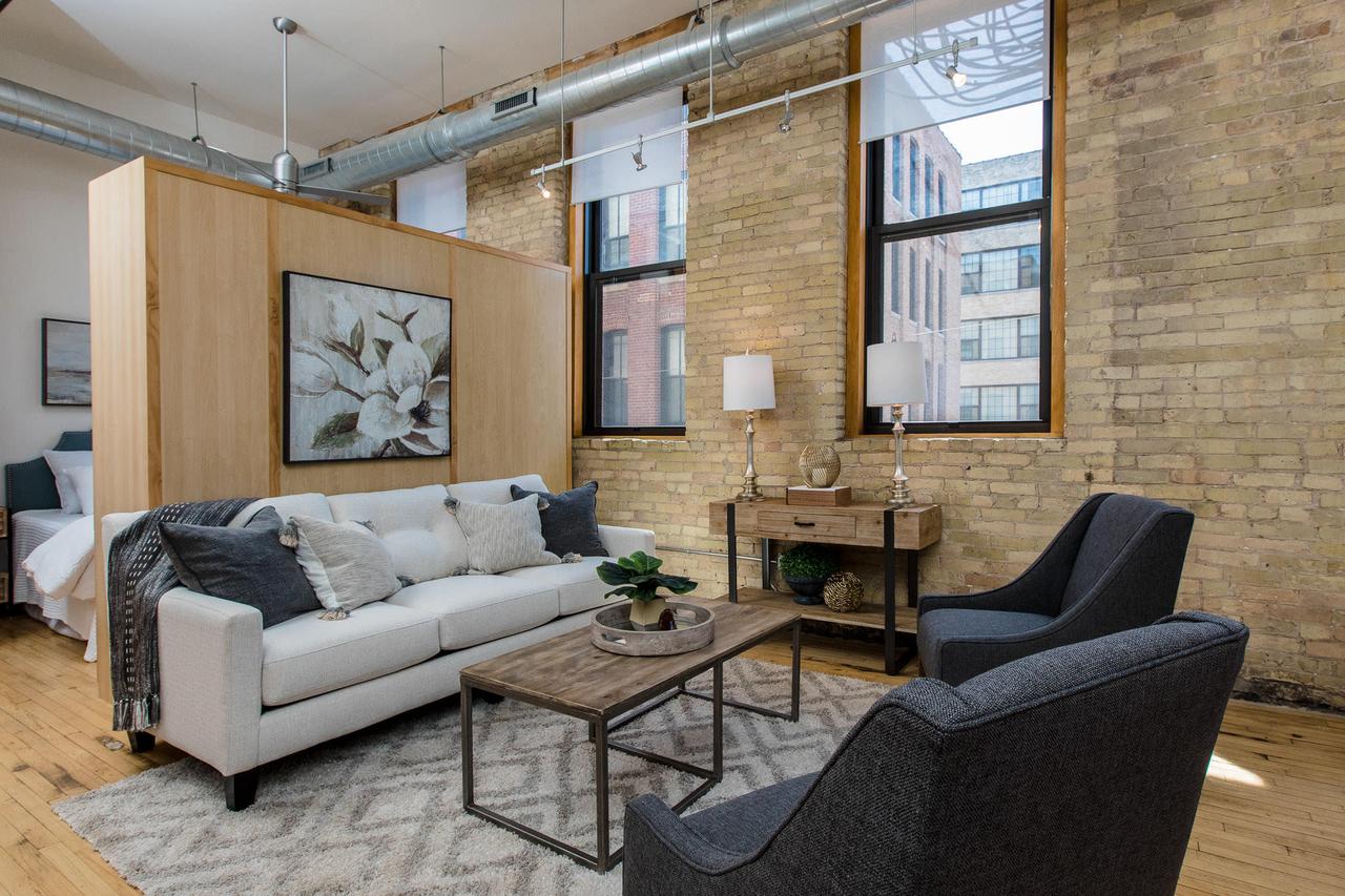 1017 S 2nd St #203, Milwaukee, WI 53204