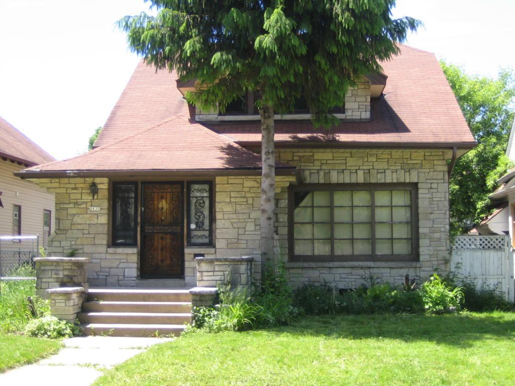 2835 N 46th St, Milwaukee, WI 53210