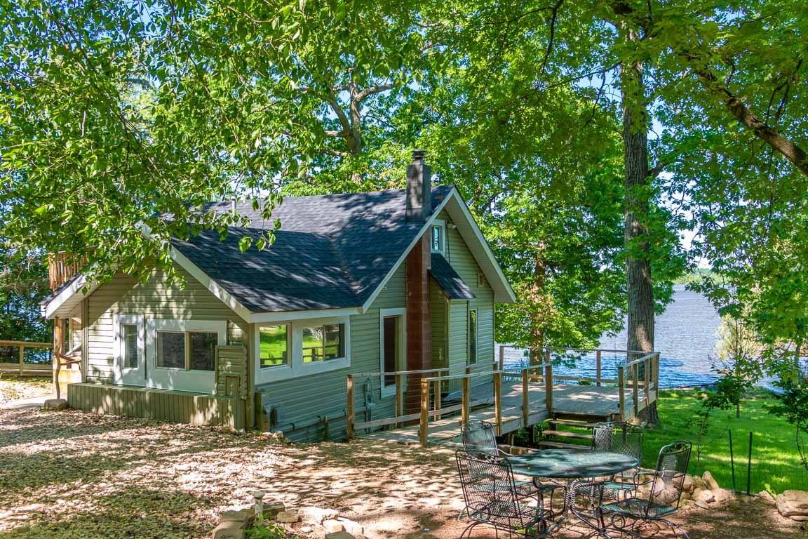 N5174 E Water St, Hubbard, WI 53039