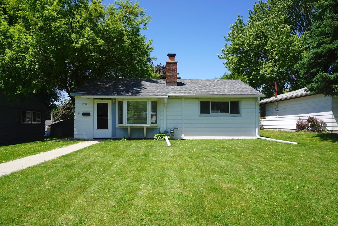 3235 N 83rd St., Milwaukee, WI 53222