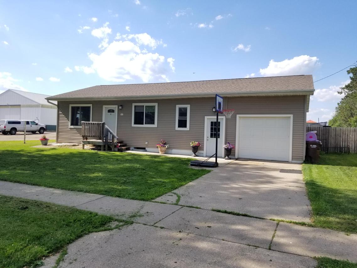 602 W Franklin, West Salem, WI 54669