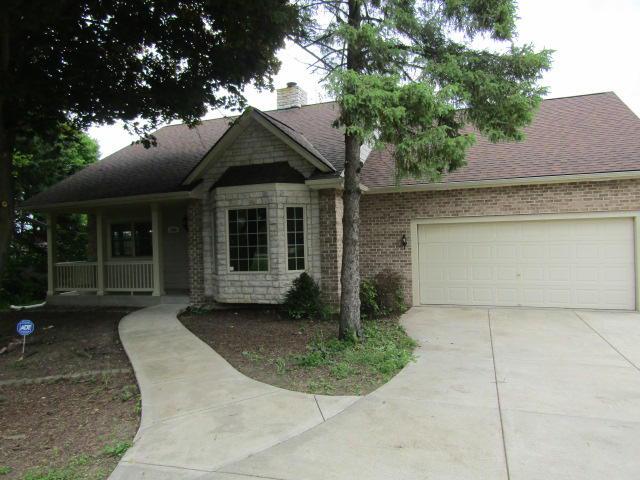 5360 S 124th St., Hales Corners, WI 53130