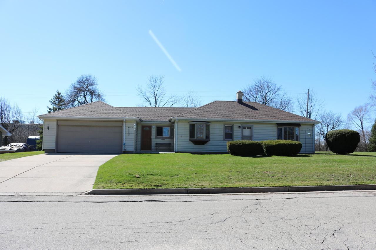 4989 N 132nd St, Butler, WI 53007