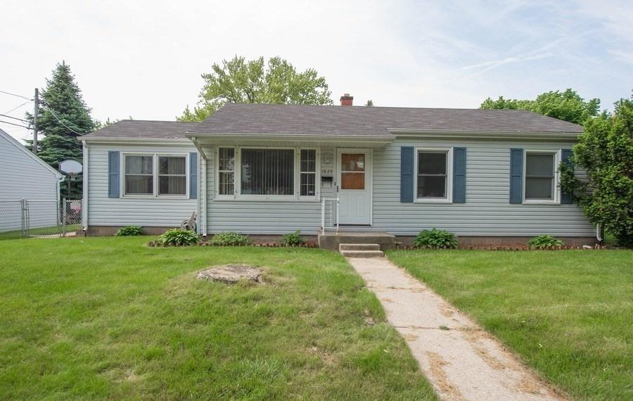 1825 Goold St., Racine, WI 53404