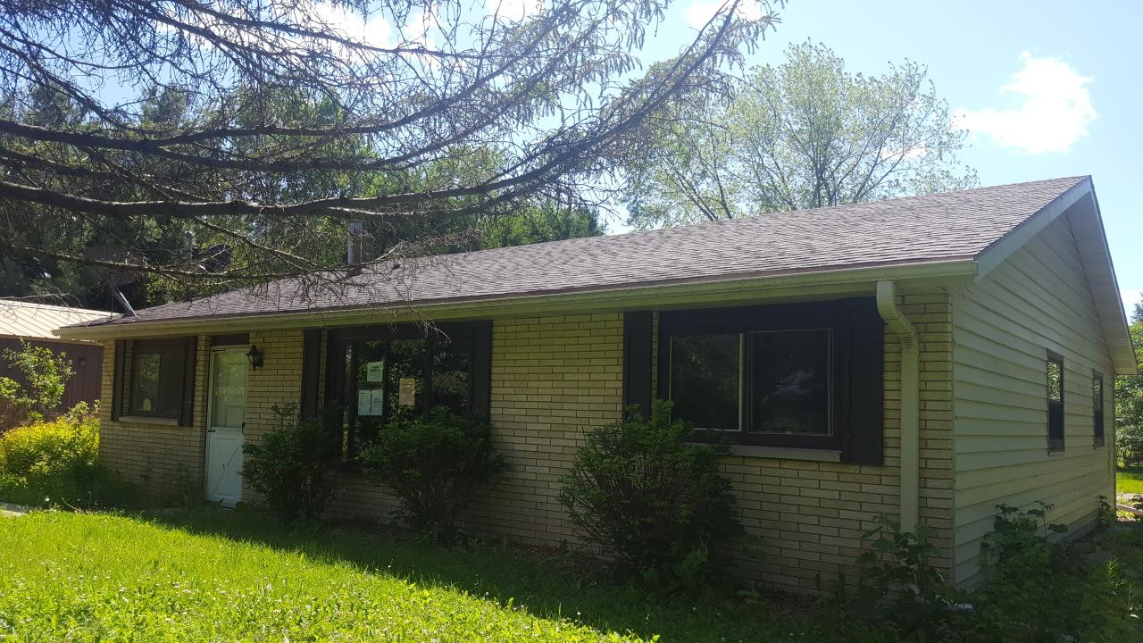 1950 Heritage Rd, Rochester, WI 53105