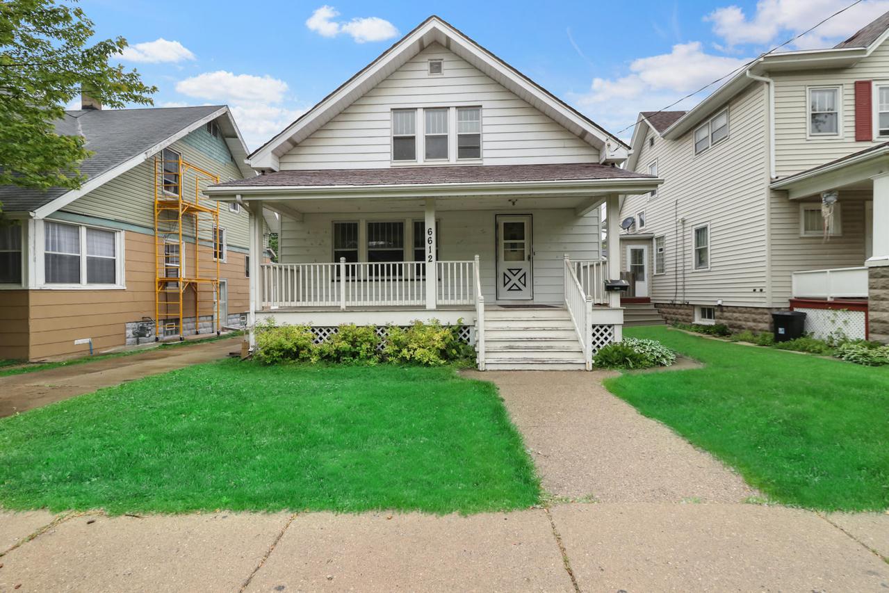 6612 30th Ave., Kenosha, WI 53142