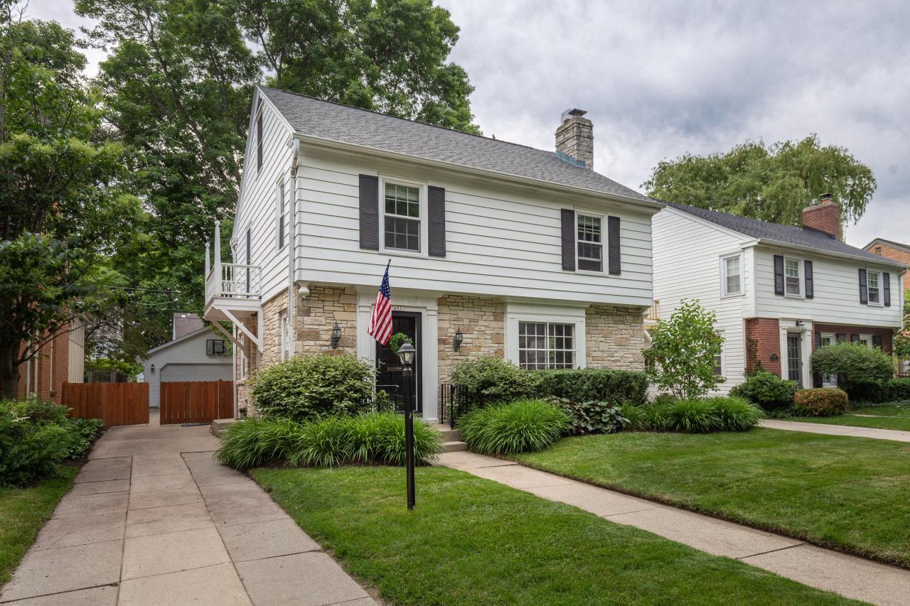 4931 N Elkhart Ave, Whitefish Bay, WI 53217