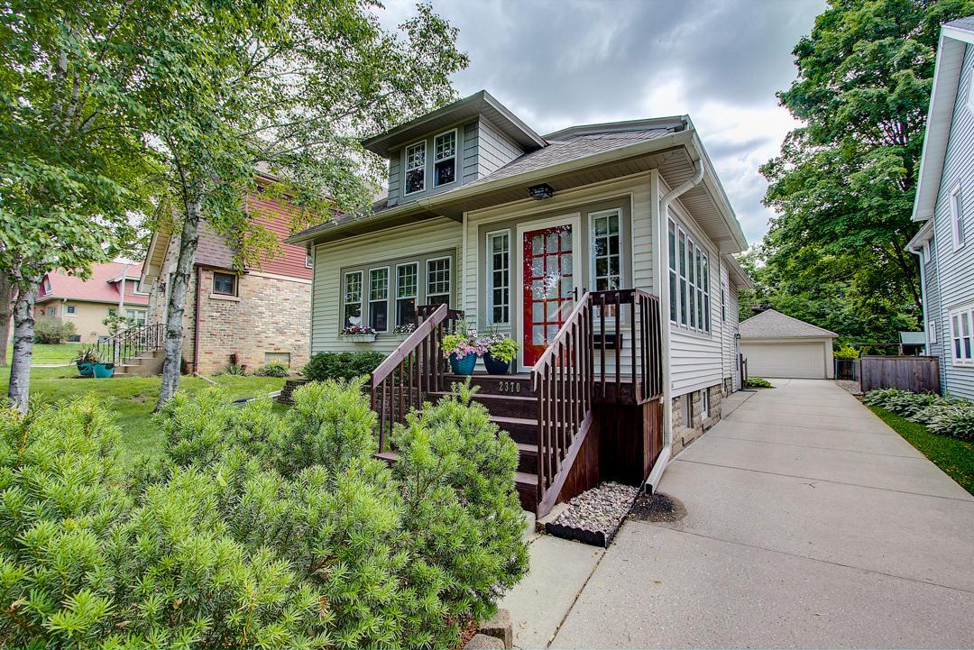 2370 N 67th St, Wauwatosa, WI 53213