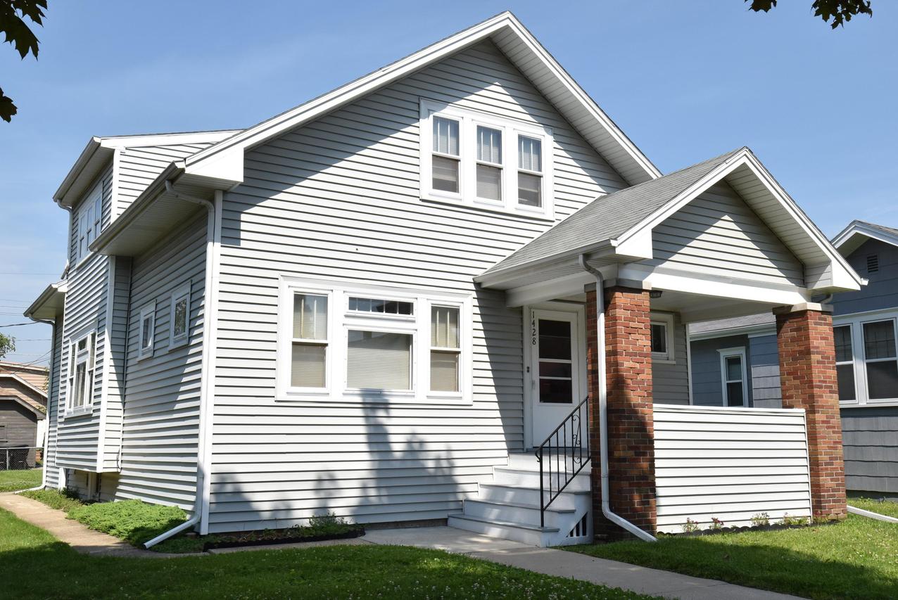 1428 Arthur Ave. #Ave, Racine, WI 53405